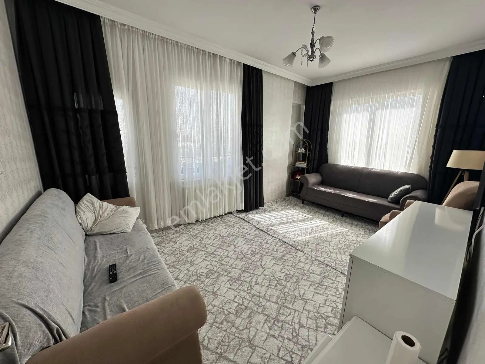 Kare'den Seyrantepe Merkezde 2+1 Bakımlı Daire. — fotoğraf 3