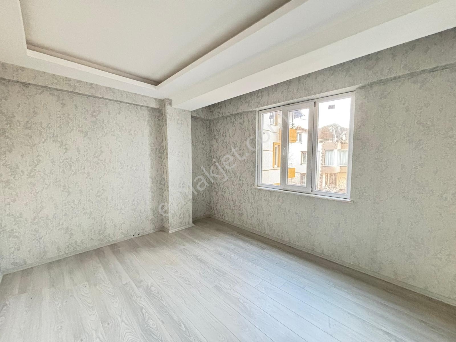 Uluğbey Mah.cadde Cepheli Geniş Ferah 3+1 Lüks Daire — fotoğraf 9