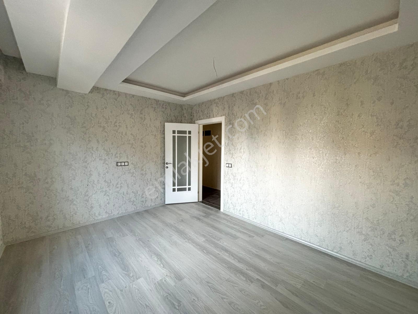 Uluğbey Mah.cadde Cepheli Geniş Ferah 3+1 Lüks Daire — fotoğraf 10