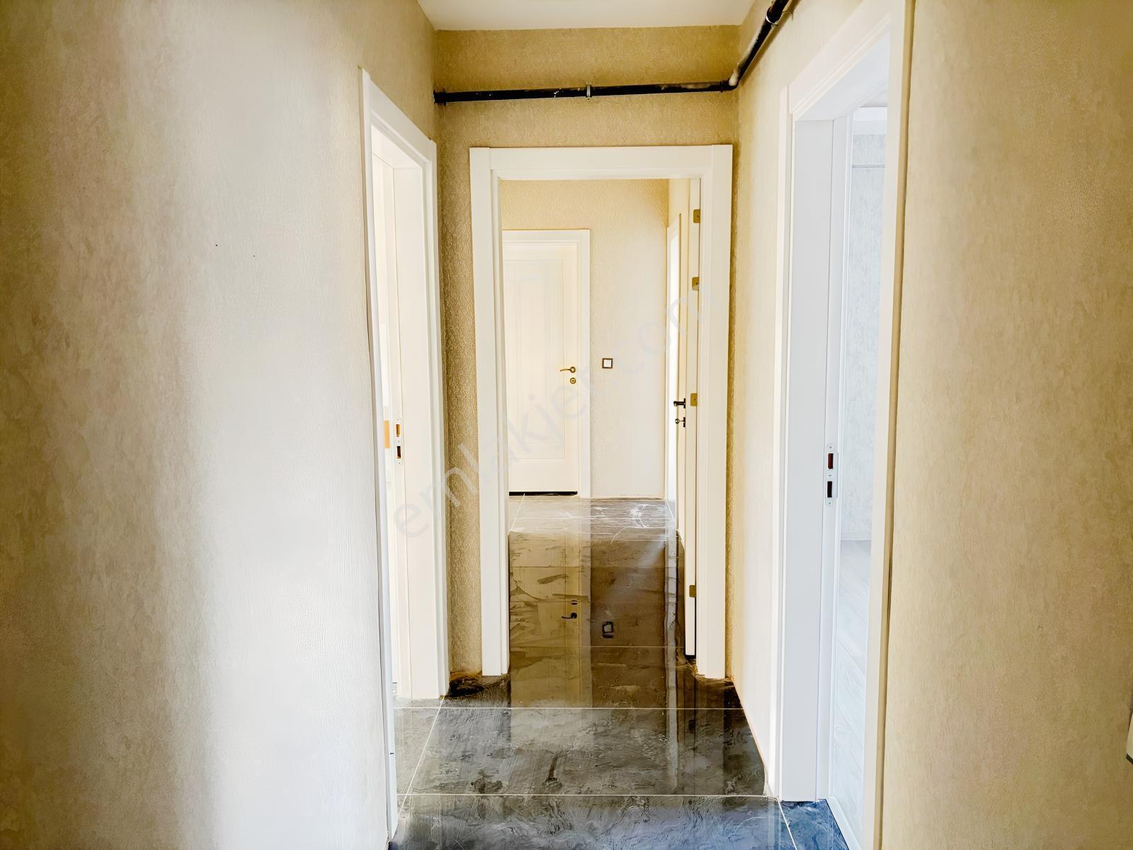 Uluğbey Mah.cadde Cepheli Geniş Ferah 3+1 Lüks Daire — fotoğraf 19