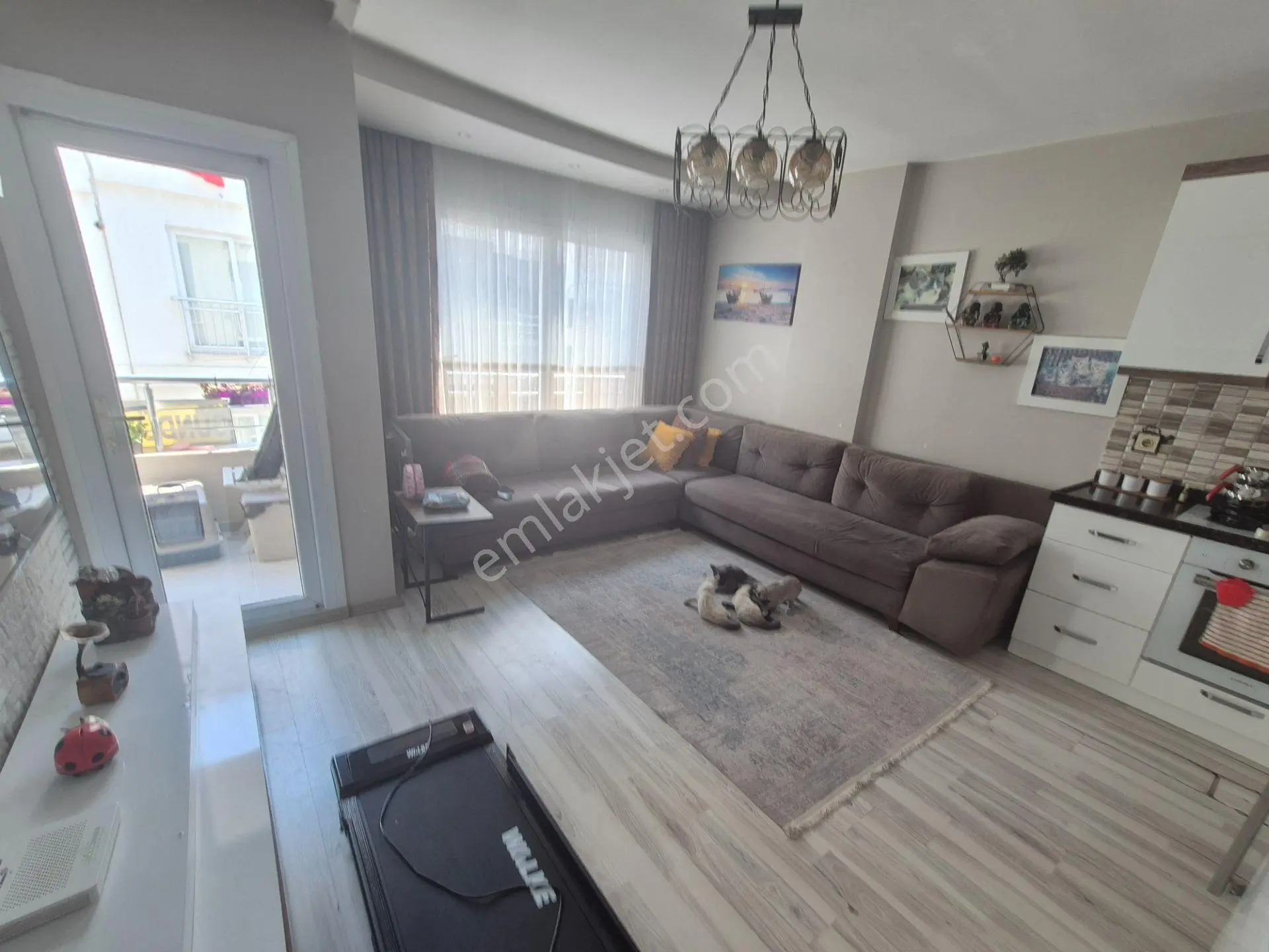 İmaj'dan Osmaniye'de 6 Yaşında Ful Yapılı 2+1 Asansörlü Daire — fotoğraf 5