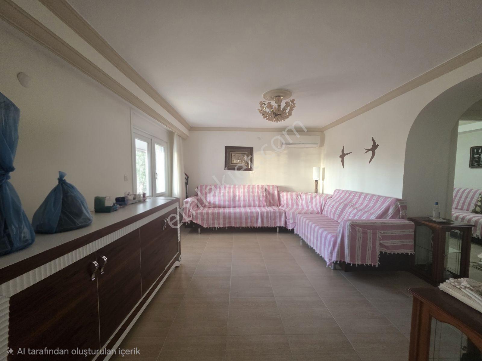 Denize Sıfır Marinanin Karsisinda Villa Barbaros Sitesi Turgutr — fotoğraf 21