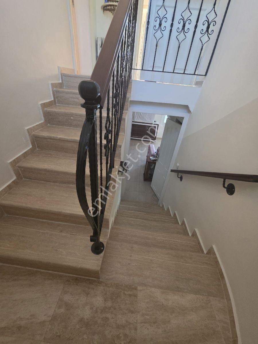 Denize Sıfır Marinanin Karsisinda Villa Barbaros Sitesi Turgutr — fotoğraf 27