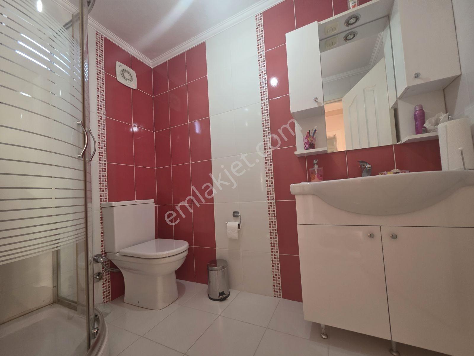 Denize Sıfır Marinanin Karsisinda Villa Barbaros Sitesi Turgutr — fotoğraf 30