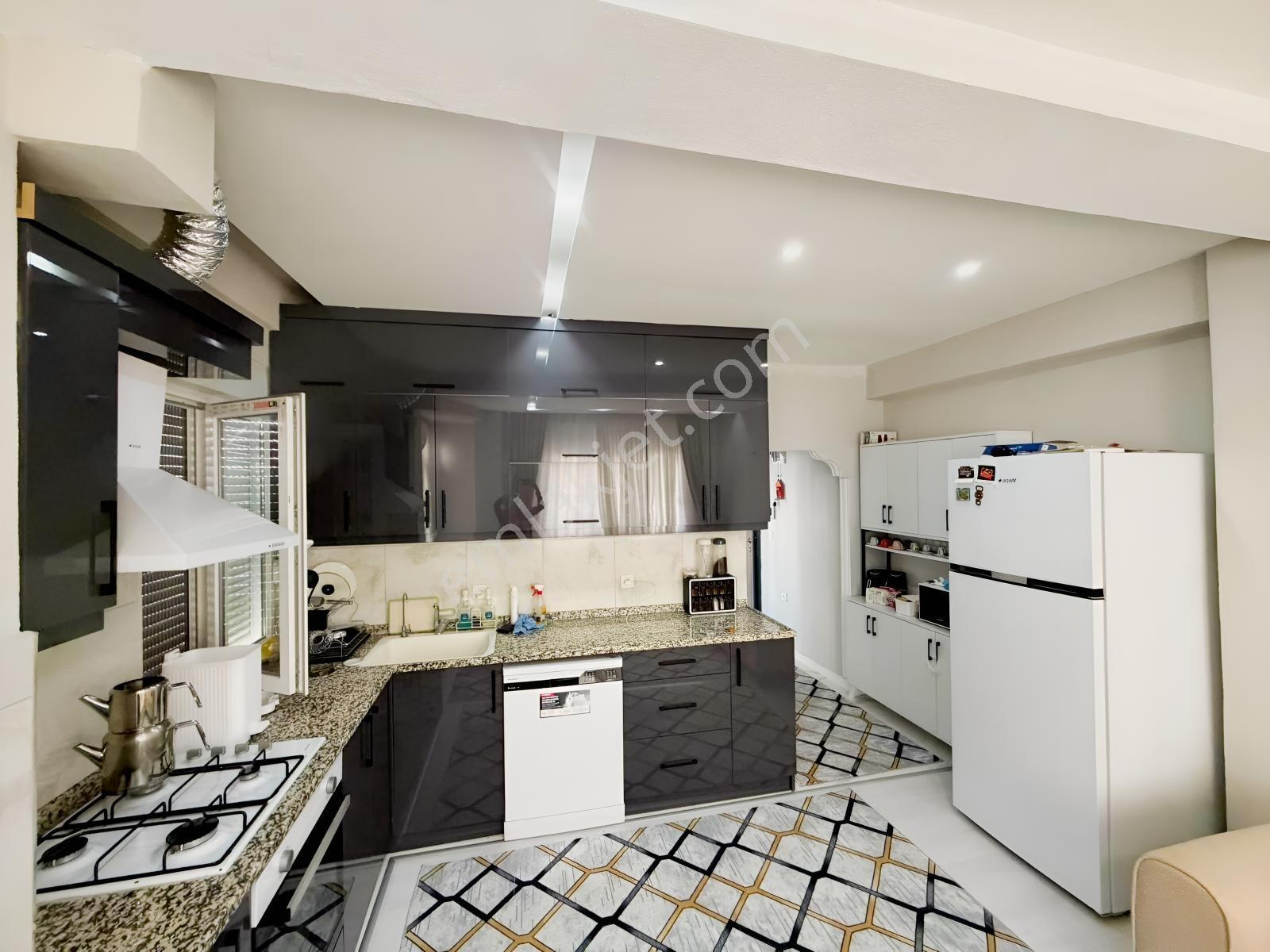 Varsak Karşıyaka Mah.2+1 85 M² Amerikan Mutfak Yüksek Giriş — fotoğraf 2