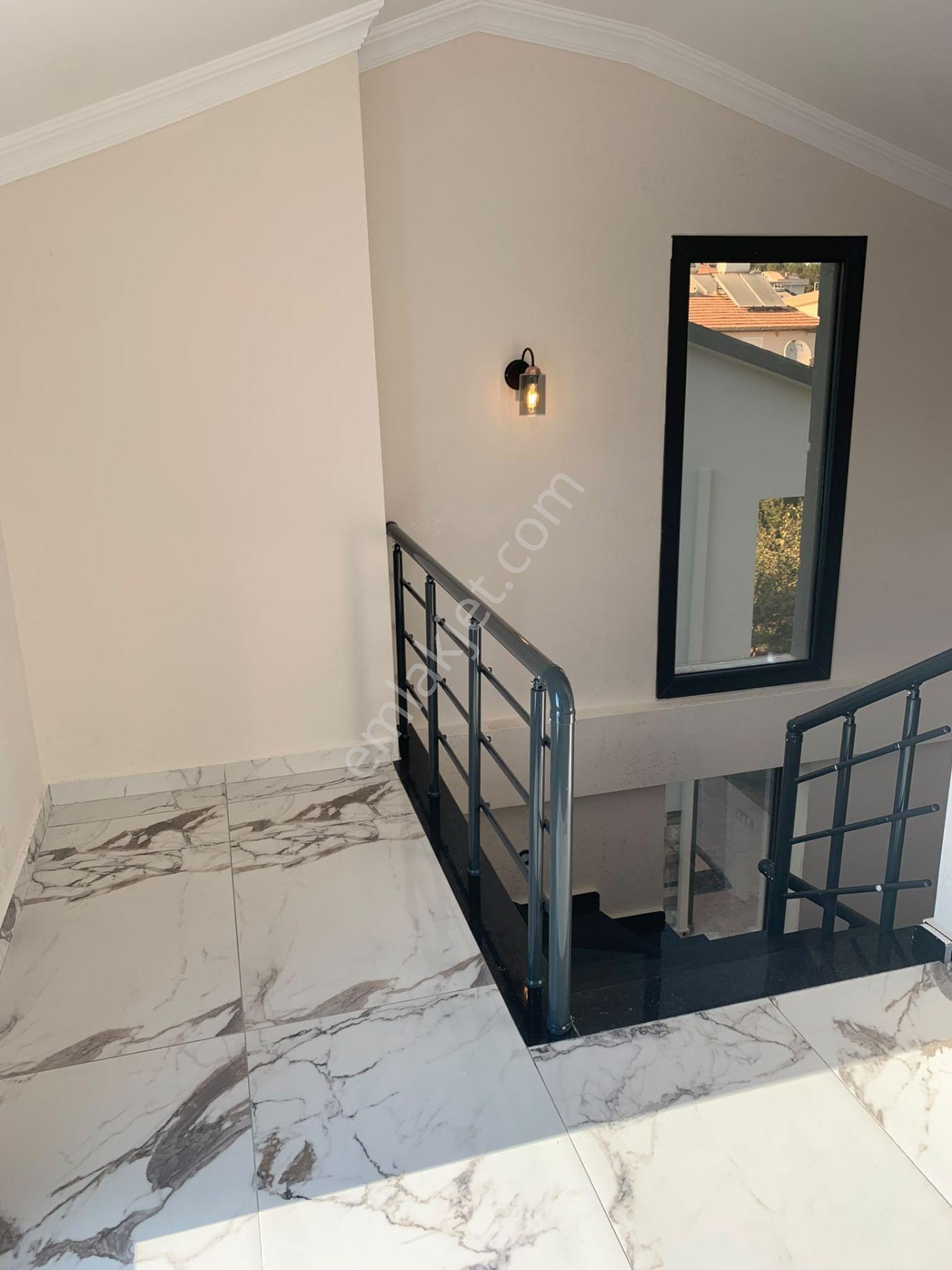 Didim Havuzlu Sitede Satılık 3+1 Villa — fotoğraf 8