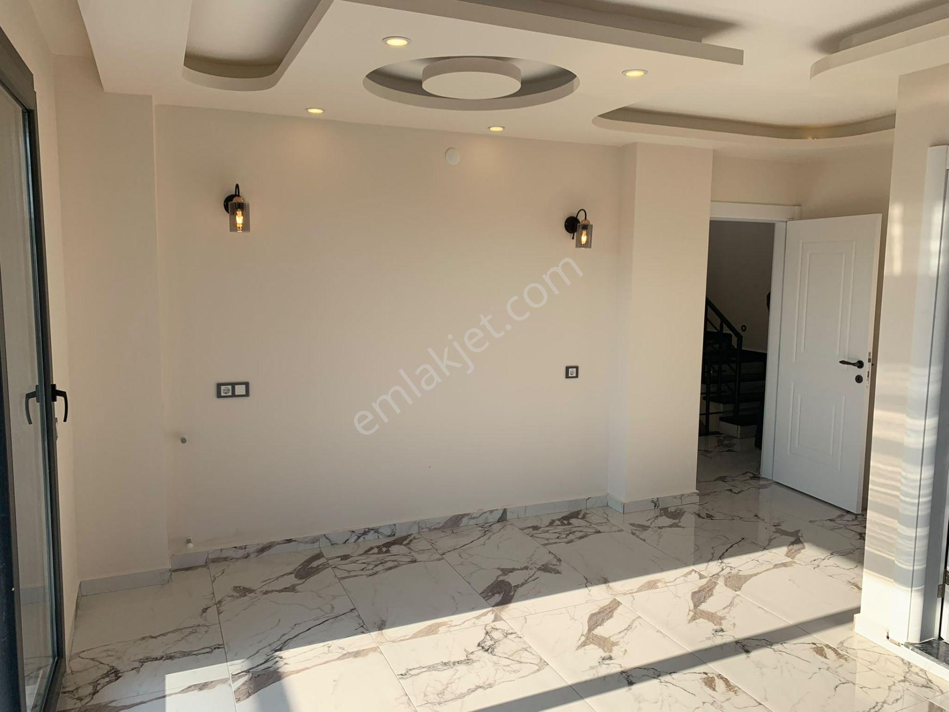 Didim Havuzlu Sitede Satılık 3+1 Villa — fotoğraf 12