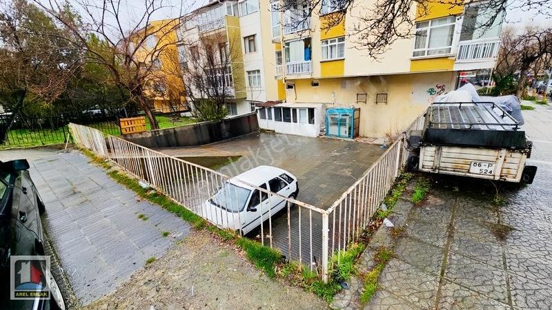 Arel'den Bahçelievler 3 Cd.üstü Köşe Konumda Otoparklı 3 Kat 3+1 — fotoğraf 3