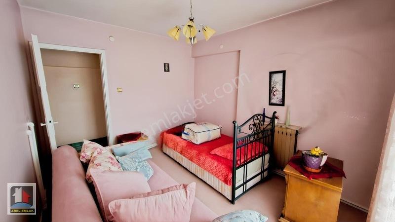 Arel'den Bahçelievler 3 Cd.üstü Köşe Konumda Otoparklı 3 Kat 3+1 — fotoğraf 20