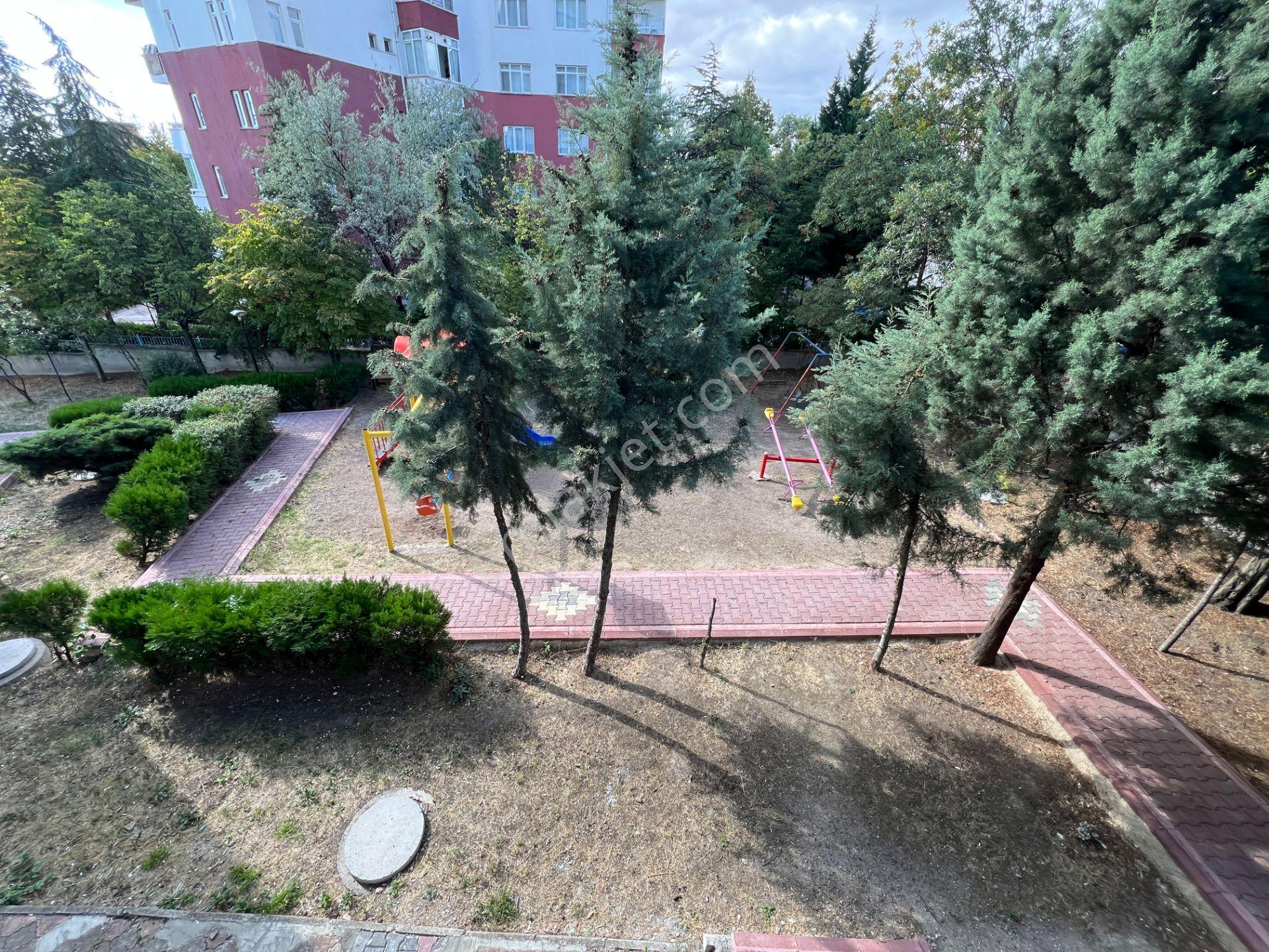 Sincan Ayaş Yoluüzeri Siteiçi 1.arakat Kredi Limıtsız Asansorlü — fotoğraf 19