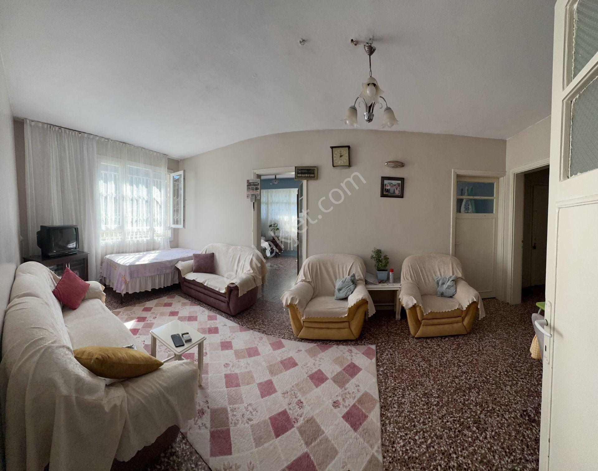 Ziyapaşa Mah-150m2 Net Arsalı-komple Satılık Müstakil Ev — fotoğraf 4