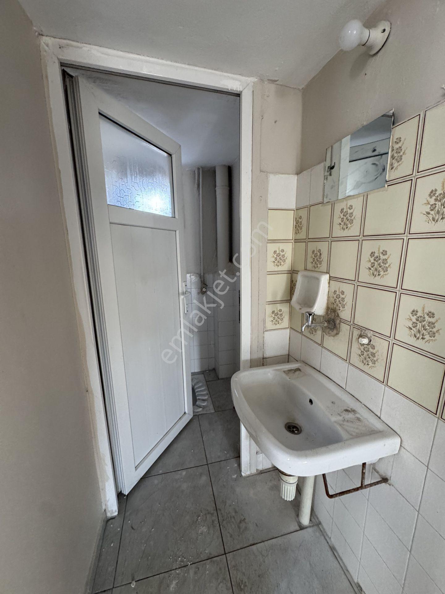 Ziyapaşa Mah-150m2 Net Arsalı-komple Satılık Müstakil Ev — fotoğraf 22