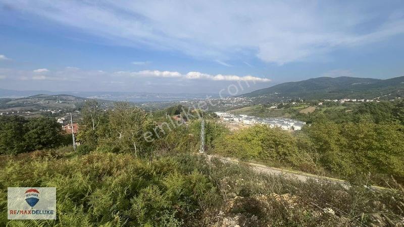 Gölcük Yeni Ferhadiye'de 1.706m2 Ana Yola Cephe Satılık Arsa — fotoğraf 13