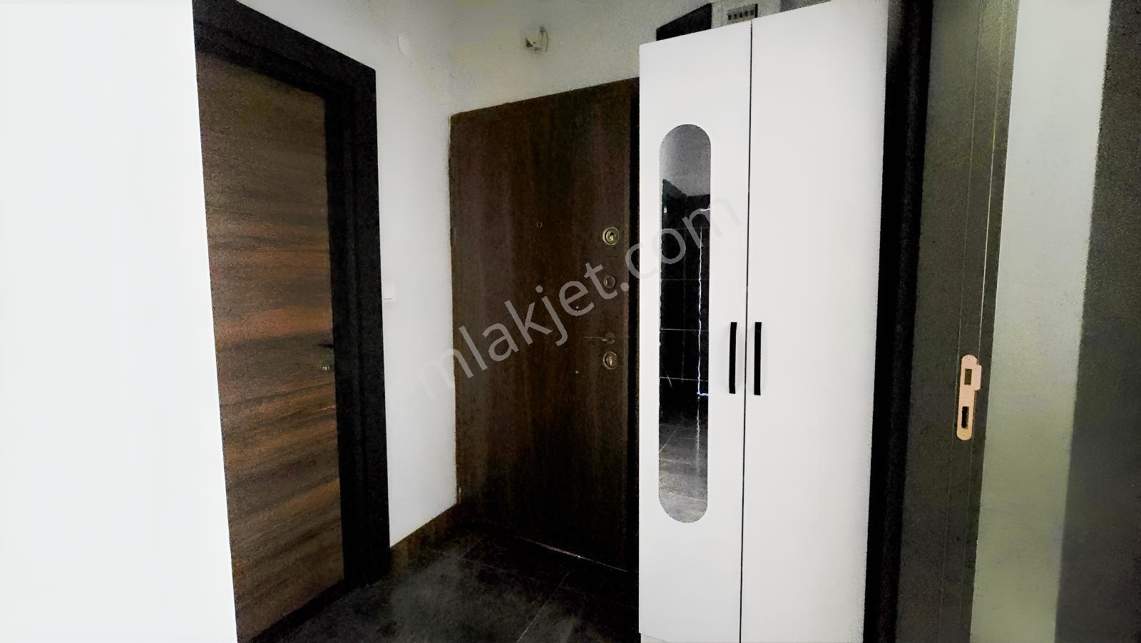 Güllük Caddesi Yakınıyeşil Manzaralıtamamen Yenilenmiş 3+1 Daire — fotoğraf 2