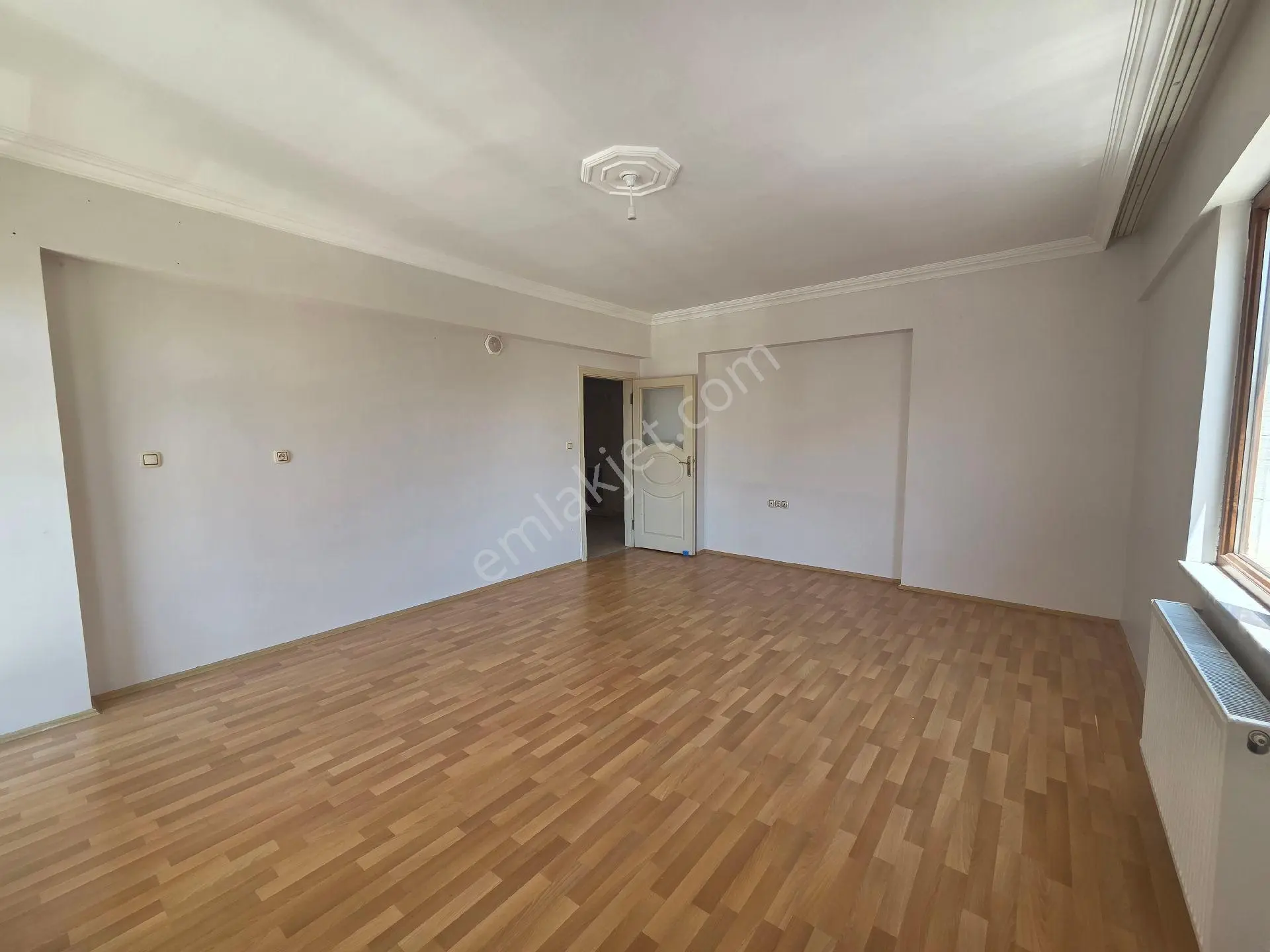 Doğukan Real Estate | Yeni Mahalle Zafran Kavşağı Yukarısı Satılık 3+1 Daire — fotoğraf 8