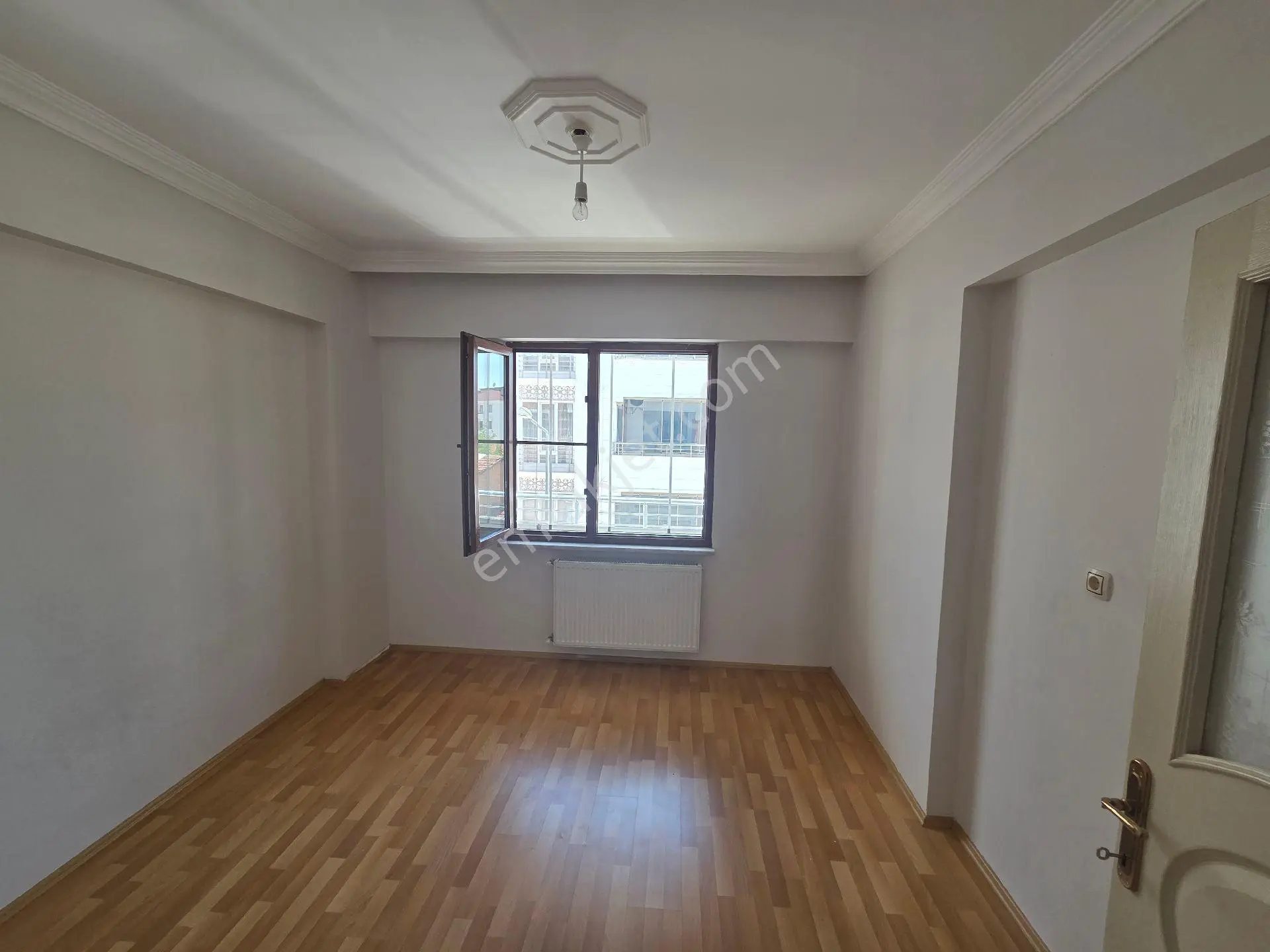 Doğukan Real Estate | Yeni Mahalle Zafran Kavşağı Yukarısı Satılık 3+1 Daire — fotoğraf 11
