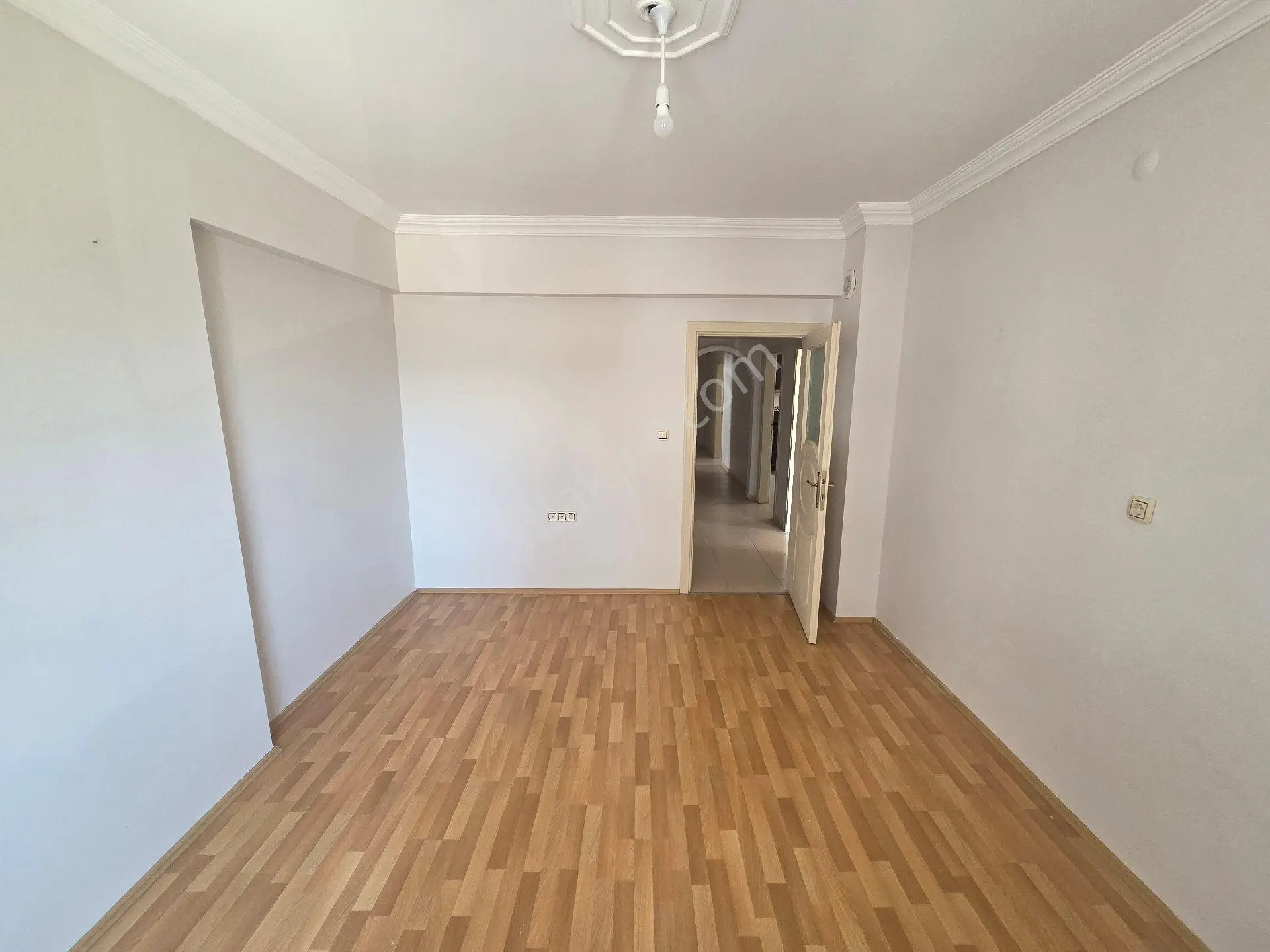 Doğukan Real Estate | Yeni Mahalle Zafran Kavşağı Yukarısı Satılık 3+1 Daire — fotoğraf 18