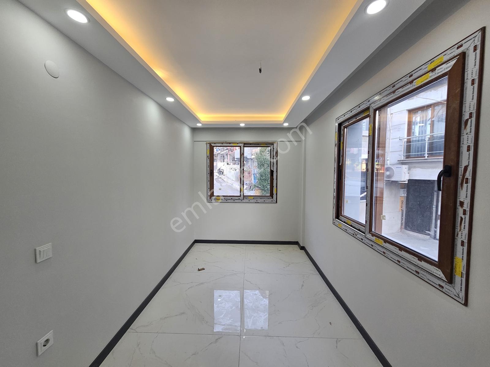 Buca Mustafa Kemal'de Satılık Mustakil 6+2 Dubleksli Bina 324m² — fotoğraf 9