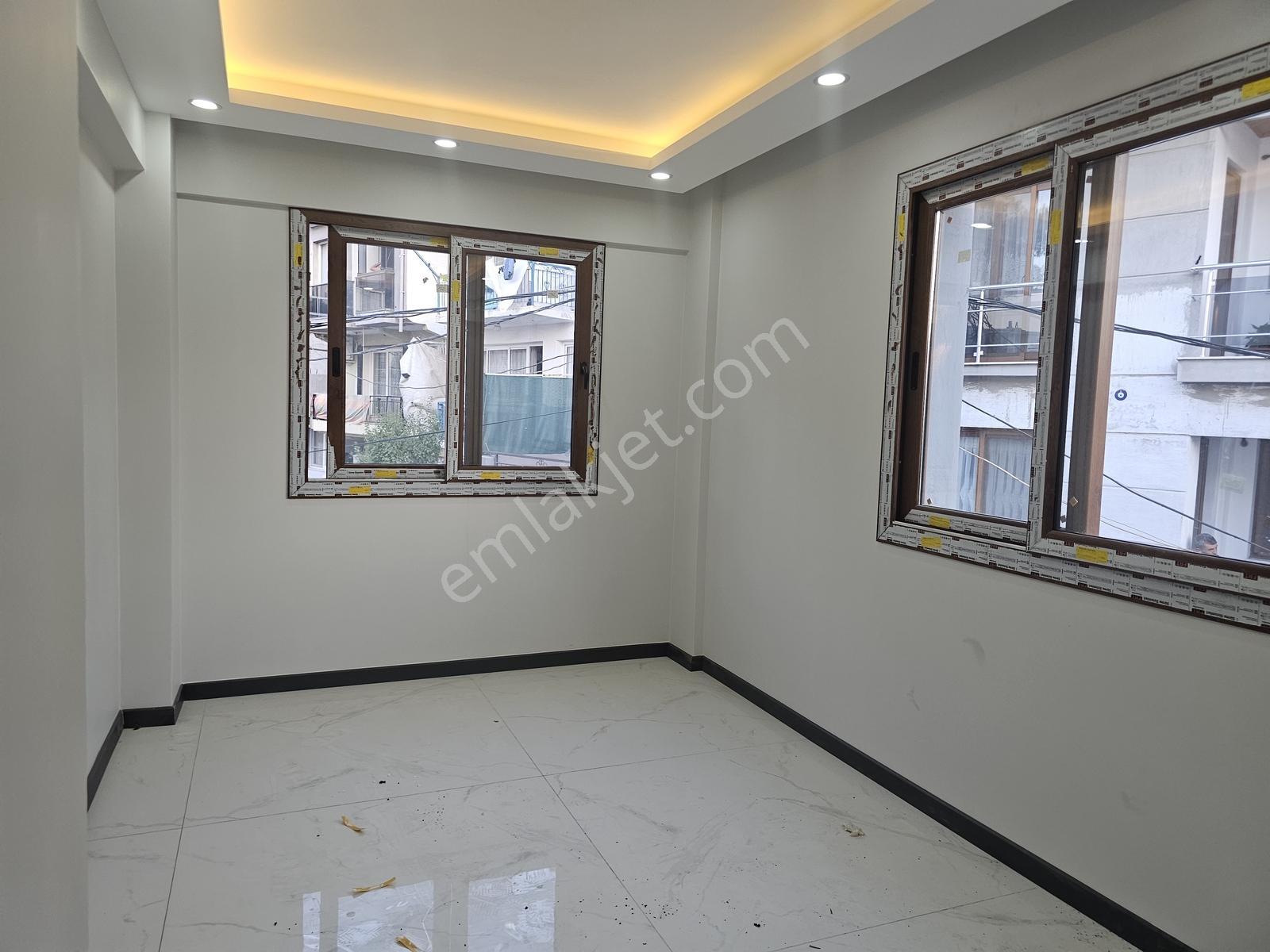 Buca Mustafa Kemal'de Satılık Mustakil 6+2 Dubleksli Bina 324m² — fotoğraf 12