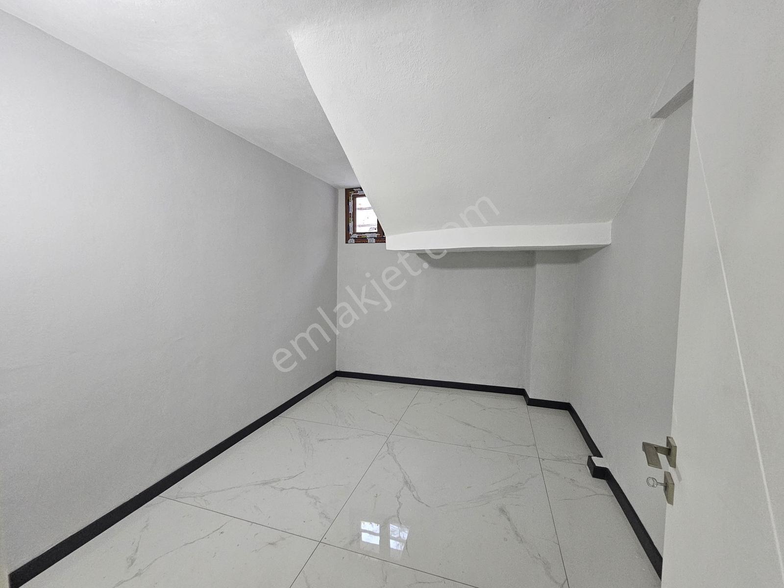 Buca Mustafa Kemal'de Satılık Mustakil 6+2 Dubleksli Bina 324m² — fotoğraf 35