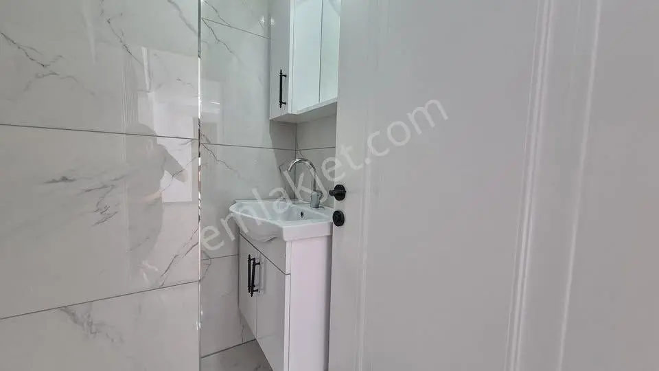 Beylikdüzü Medicana Hastane Arkası Ultra Lüx 3+2 Sıfır Dublesk Dairemiz — fotoğraf 25