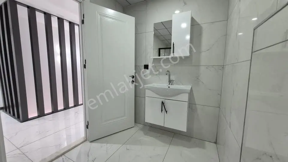 Beylikdüzü Medicana Hastane Arkası Ultra Lüx 3+2 Sıfır Dublesk Dairemiz — fotoğraf 30