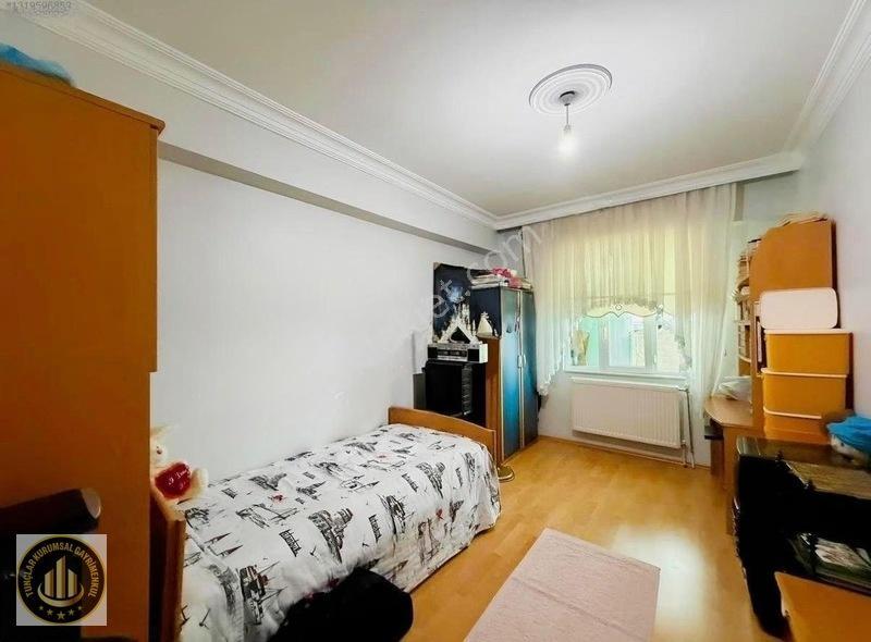 Toptancılar Civarında, Geniş Ve Ferah 3+1 Daire — fotoğraf 12