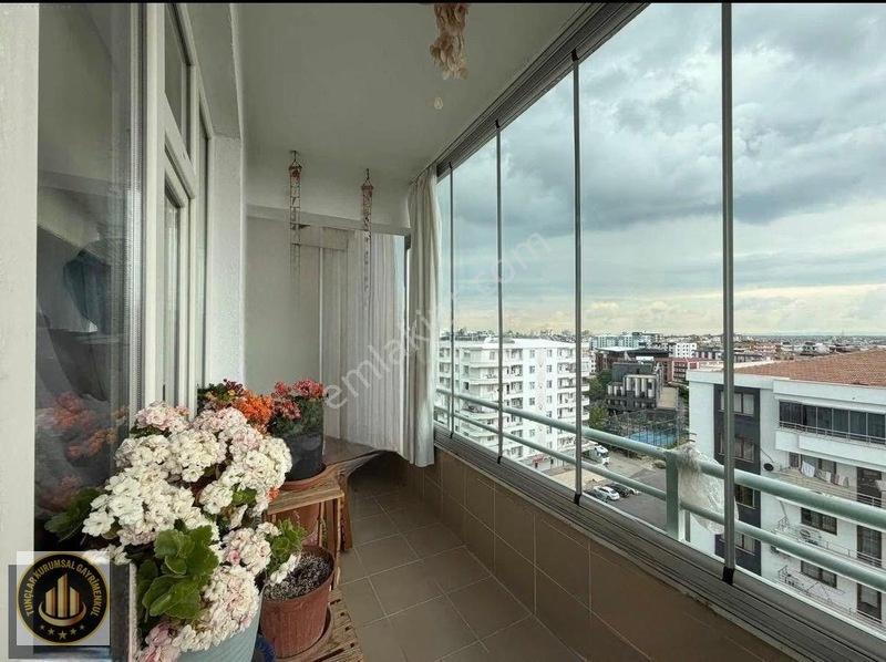 Toptancılar Civarında, Geniş Ve Ferah 3+1 Daire — fotoğraf 18