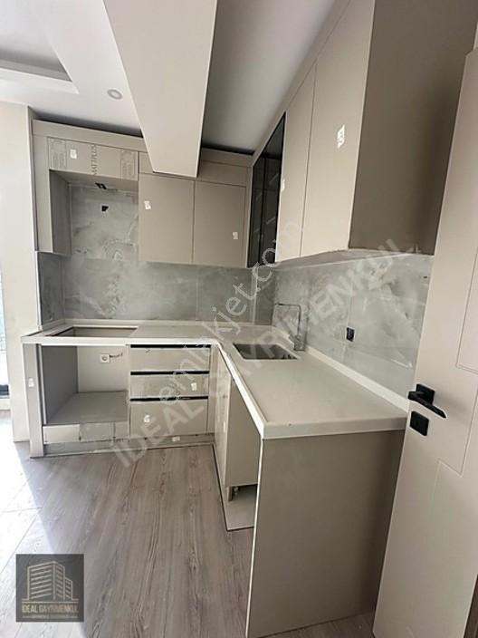 Yanyalı Diamond Sitesinde Oturuma Hazır Sıfır Ara Kat 1+1 — fotoğraf 29