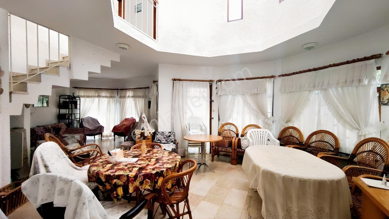 Kaya Emlak'dan Şarköy Mürefte'de Denize Sıfır 3+1 Satılık Villa — fotoğraf 6