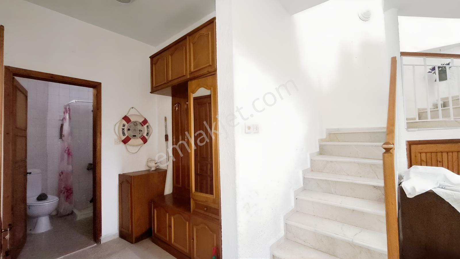 Kaya Emlak'dan Şarköy Mürefte'de Denize Sıfır 3+1 Satılık Villa — fotoğraf 14