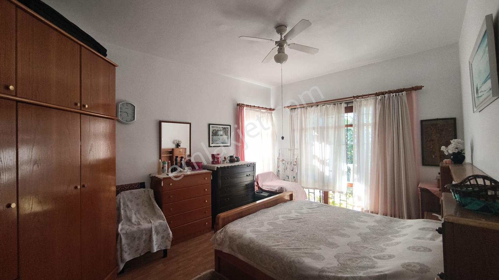 Kaya Emlak'dan Şarköy Mürefte'de Denize Sıfır 3+1 Satılık Villa — fotoğraf 25