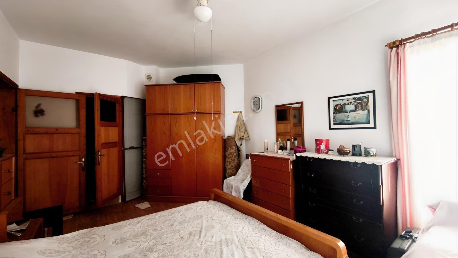 Kaya Emlak'dan Şarköy Mürefte'de Denize Sıfır 3+1 Satılık Villa — fotoğraf 26