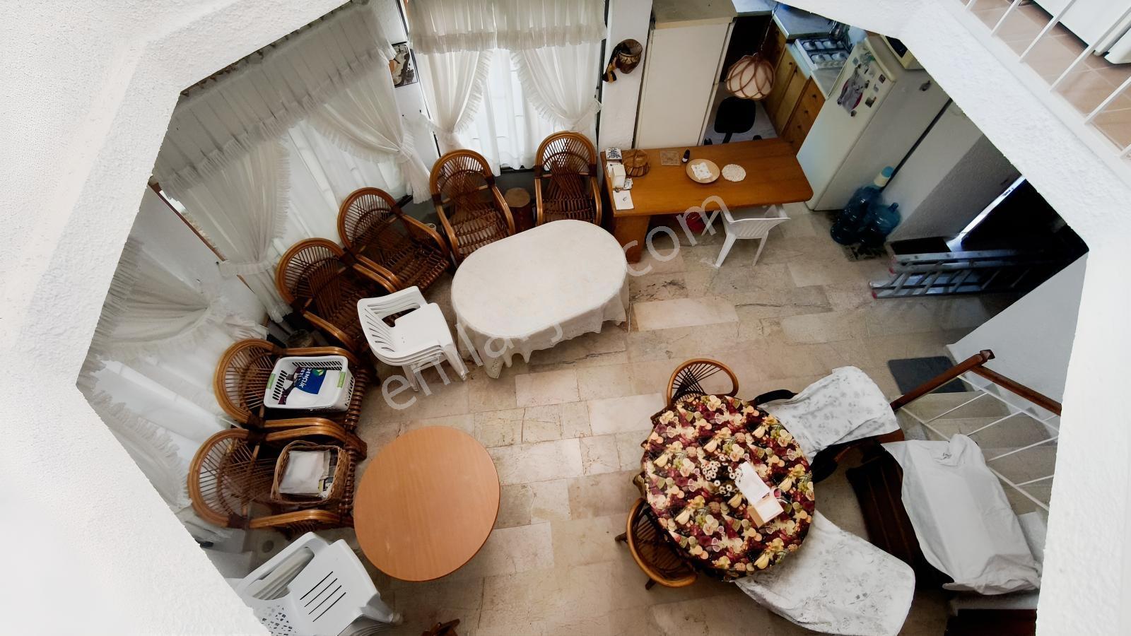 Kaya Emlak'dan Şarköy Mürefte'de Denize Sıfır 3+1 Satılık Villa — fotoğraf 28