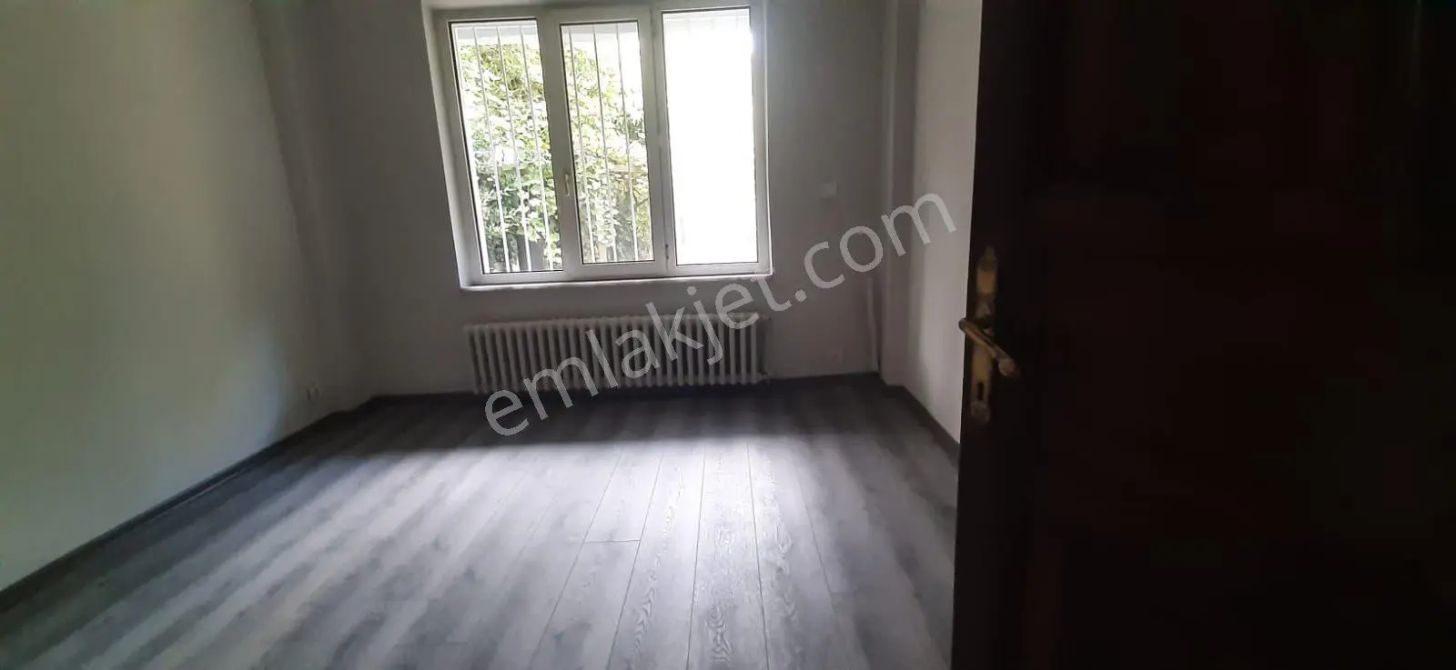 Tarabyaüstü 4 Katlı 3 Daireli Deniz Manzaralı Bahçeli Müstakil Ev — fotoğraf 5