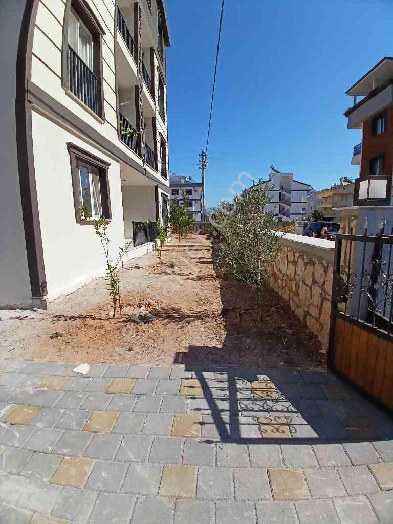 Didim Cumhurıyet Mahallesı'nde Satılık Müstakıl Gırışlı Daıre — fotoğraf 16