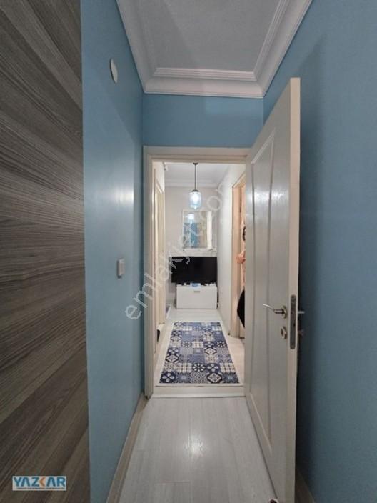 Güzelyurt Mahallesinden Satılık 1+1 Ara Kat Daire — fotoğraf 4
