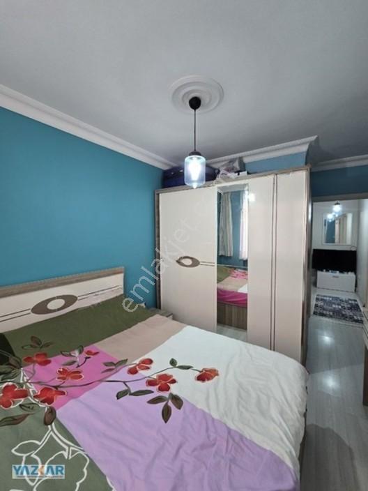 Güzelyurt Mahallesinden Satılık 1+1 Ara Kat Daire — fotoğraf 5