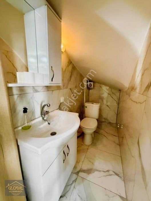 Özdere Merkezde Deniz Manzaralı Müstakil Yazlık (teklife Açık) — fotoğraf 4
