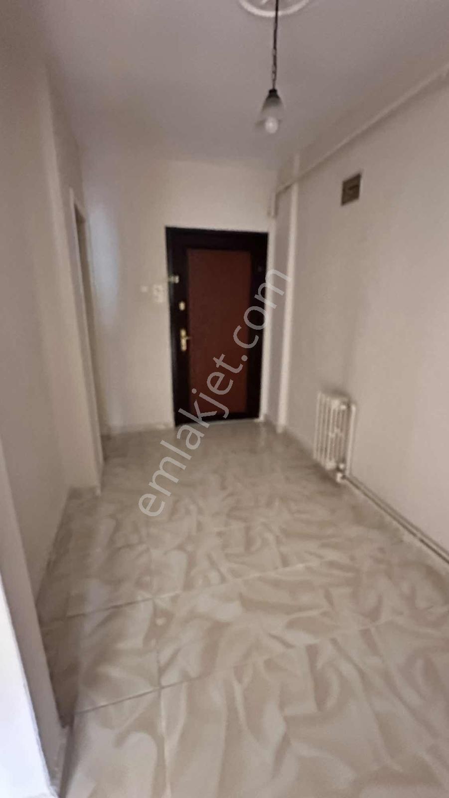 Muhittin Mahallesi 3+1 Site İçi Satılık Daire — fotoğraf 2
