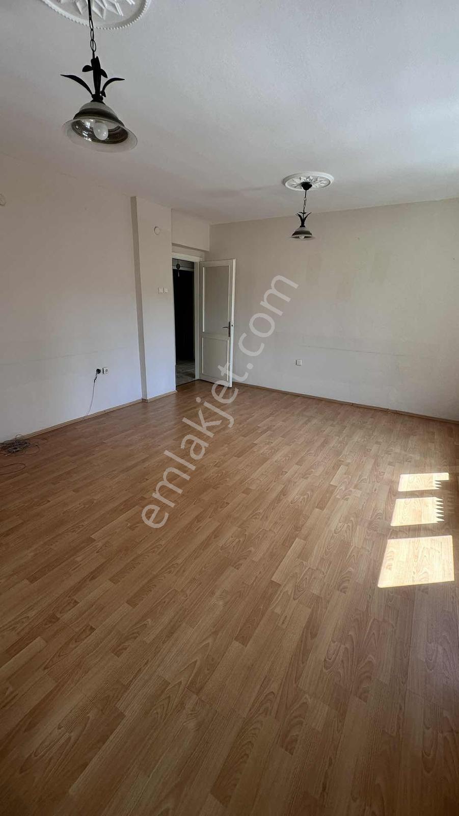 Muhittin Mahallesi 3+1 Site İçi Satılık Daire — fotoğraf 8