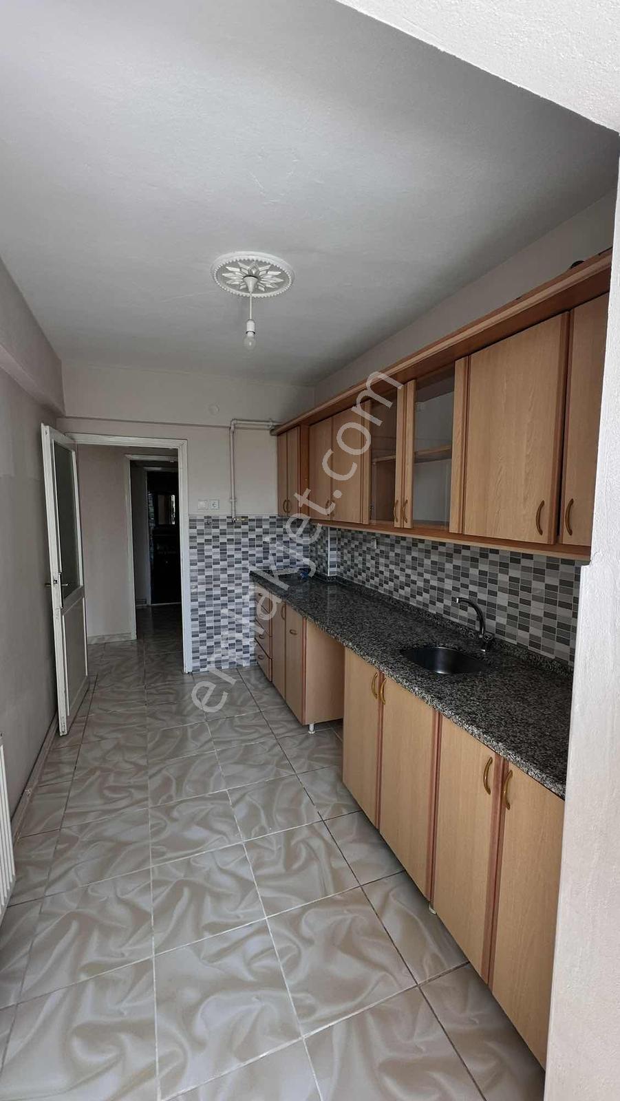 Muhittin Mahallesi 3+1 Site İçi Satılık Daire — fotoğraf 14