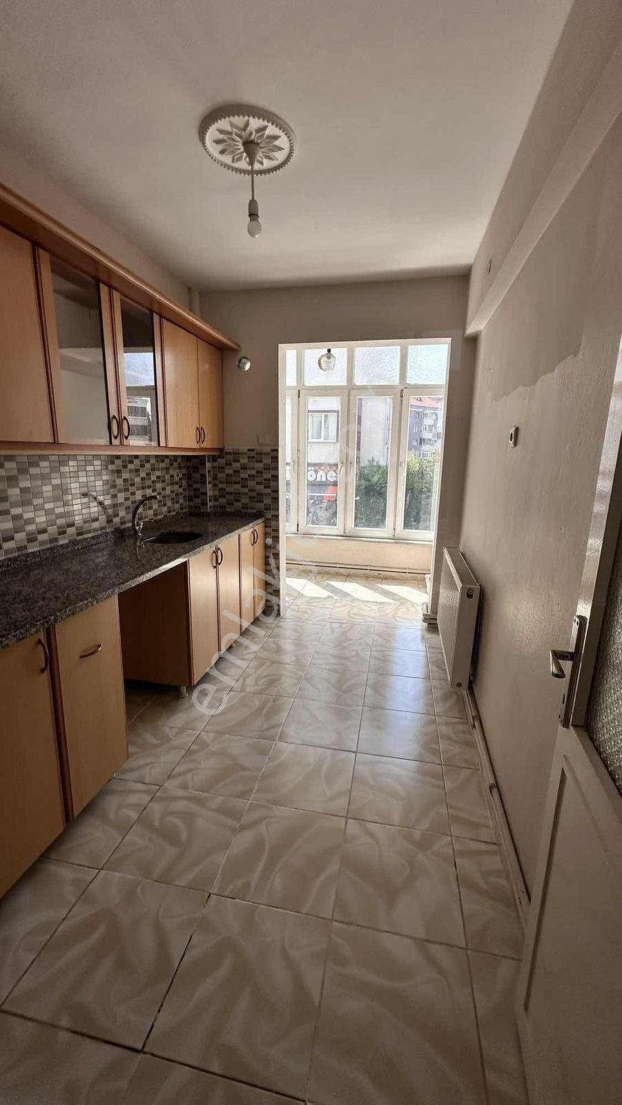 Muhittin Mahallesi 3+1 Site İçi Satılık Daire — fotoğraf 23