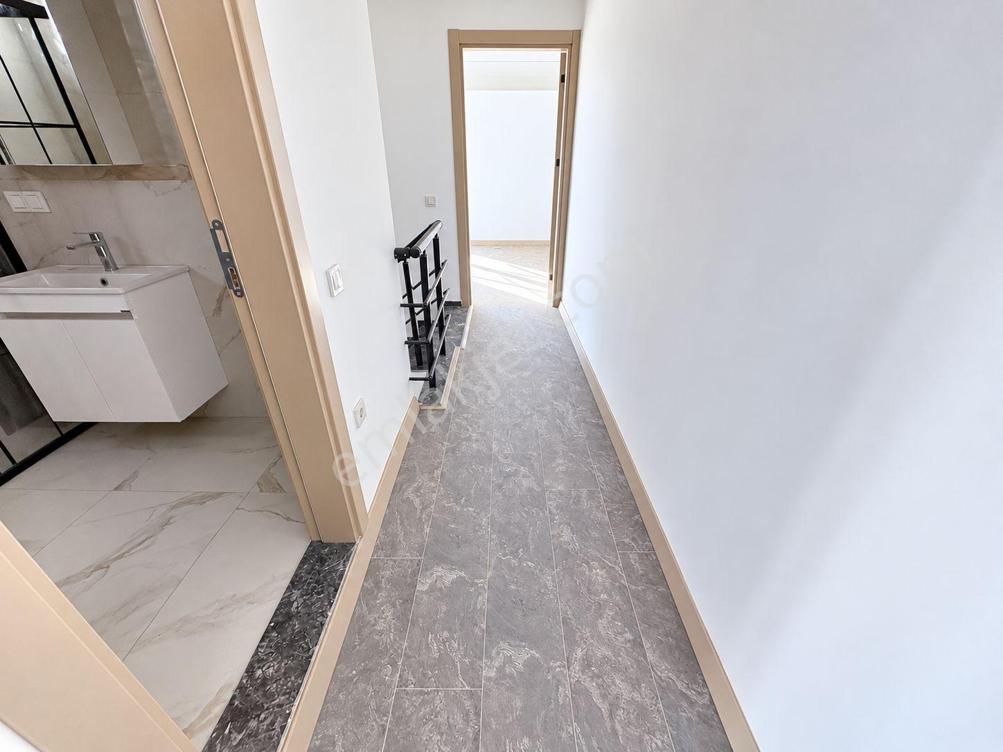 Yükselden Zeytinlide Kazdağlarına Teras Keyfi Sunan 2+1 Dubleks — fotoğraf 12
