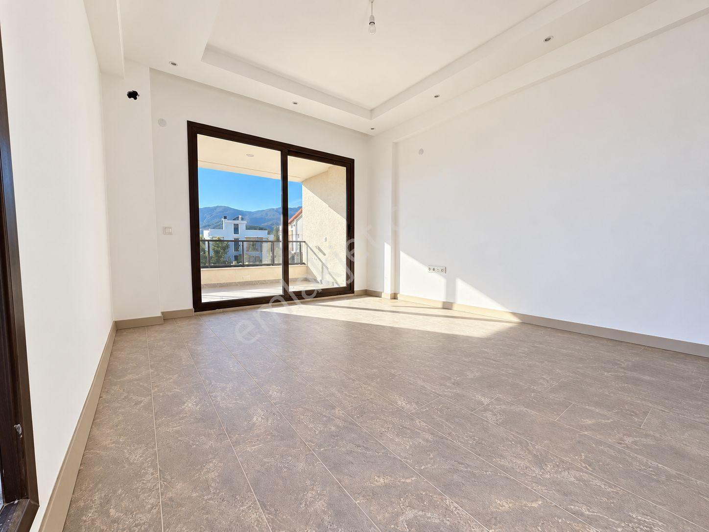 Yükselden Zeytinlide Kazdağlarına Teras Keyfi Sunan 2+1 Dubleks — fotoğraf 14