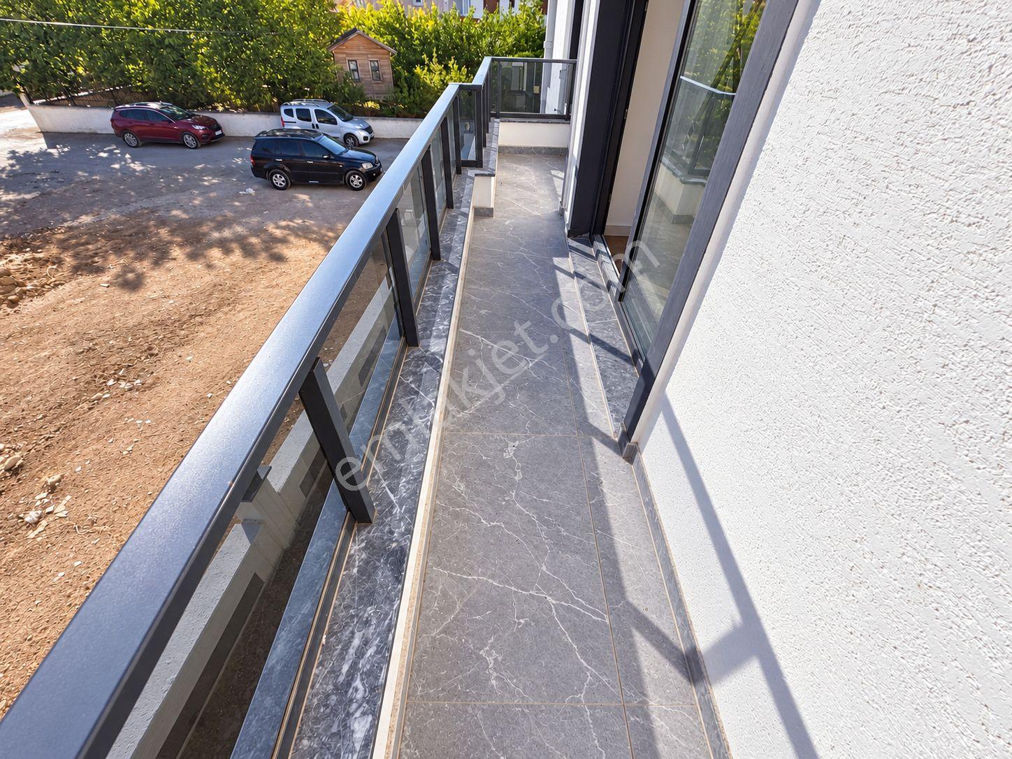 Yükselden Zeytinlide Kazdağlarına Teras Keyfi Sunan 2+1 Dubleks — fotoğraf 21