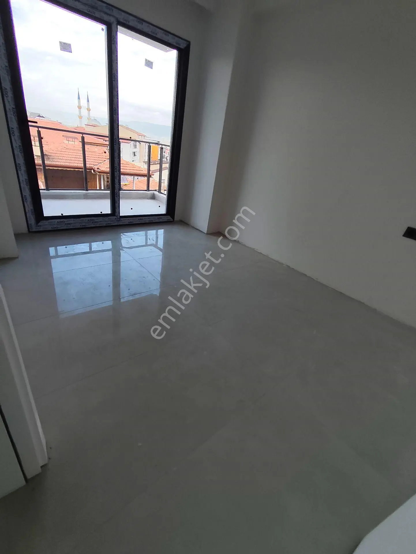 Gümüşçay’da Satılık Sıfır 2+1 Arakat Daire | Asansörlü | Kapalı Otoparklı | — fotoğraf 3