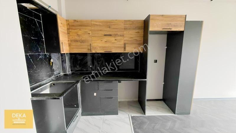 Deka Gayrimenkul Havuzlu Site İçerisinde Deniz Manzaralı 1+1 — fotoğraf 4