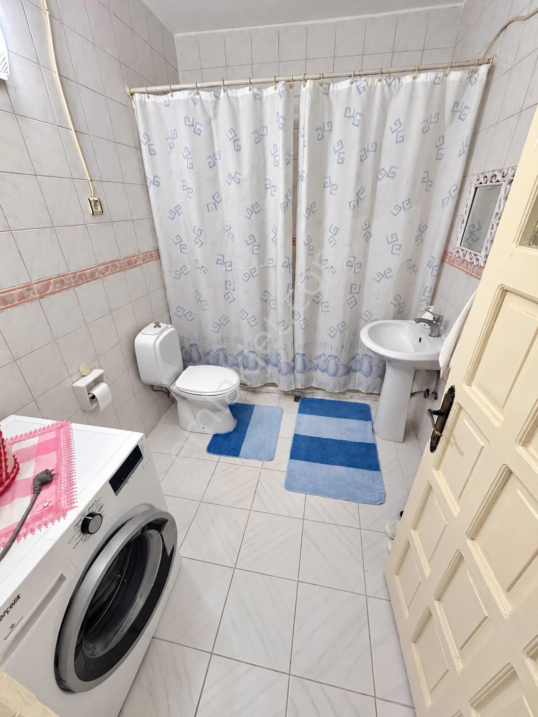 Bergama Fatih Mah. Korkmaz Sitesinde Eşyalı Satılık 3+1 Daire — fotoğraf 33