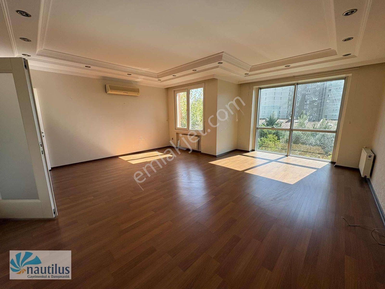 Bahçeşehir Hillpark Satılık 2+1 Büyük Tip Manzaralı — fotoğraf 2
